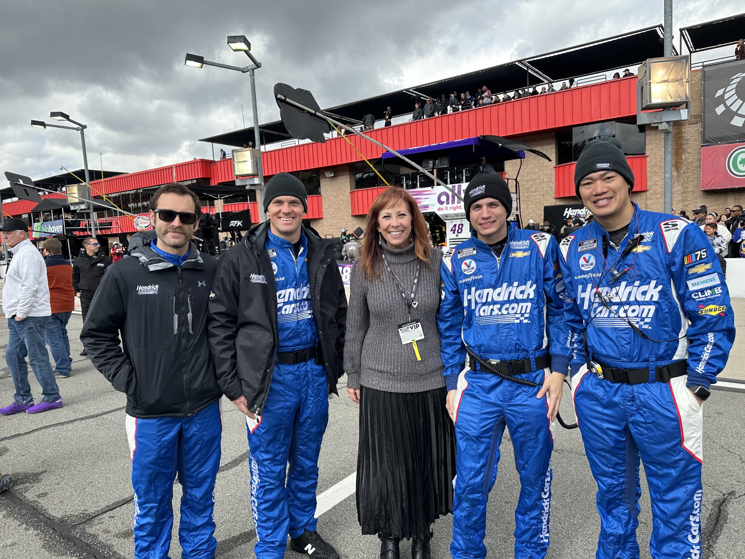 LeeAnn with Pit Crew